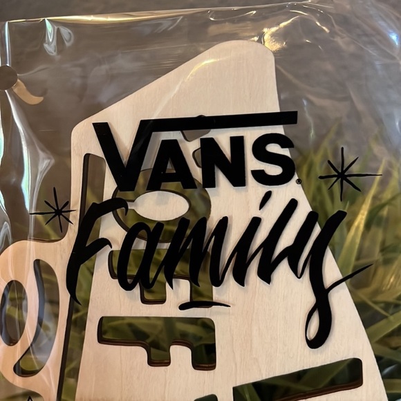Vans Family Reward wood sign. Skateboard/wood. NWT - Picture 2 of 8